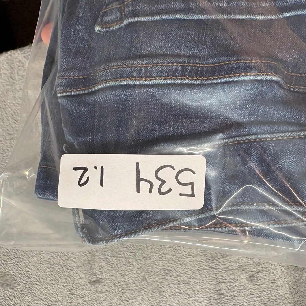 Jones New York Lexington Straight Jeans Womens 29x30 Blue Excellent Dark Wash - Picture 16 of 16